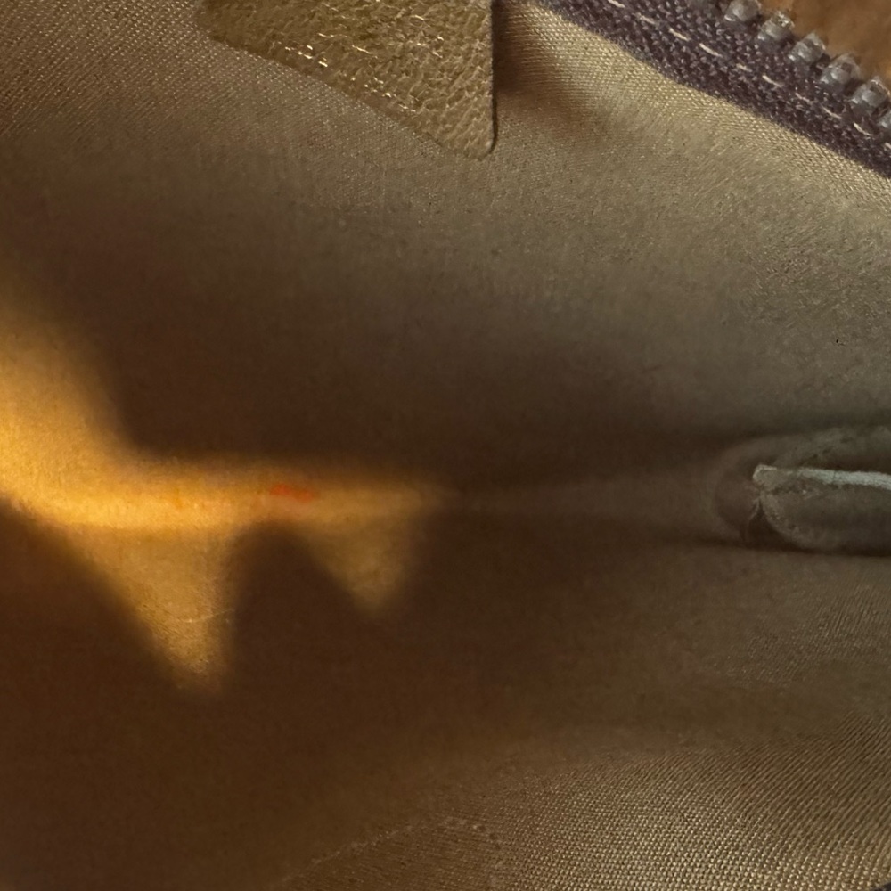 Gucci Plus Authentic Coated Canvas Monogram Pouch - Picture 6 of 6